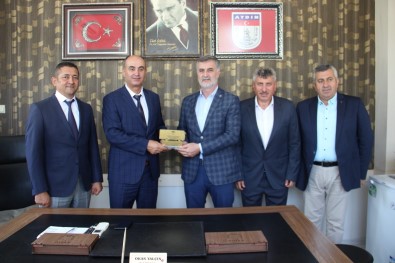 Türkiye'de 7,5 Milyonu 65 Yas Üstü 10 Milyon Kisi Ücretsiz Tasinmiyor