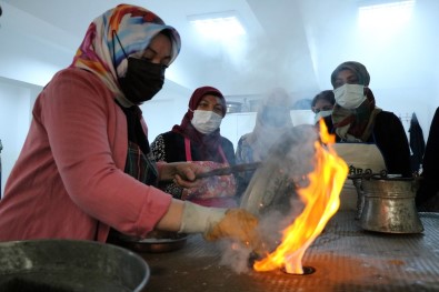 Yozgat'ta Kalaya Kadin Eli Degdi