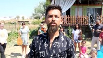 KÖPEK - Antalya'da Dogayla Iç Içe Olan 'Müzik Köyü Okulu'nda Çocuklar Eglenerek Ögreniyor