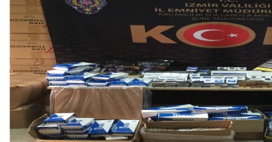 Izmir'de Piyasa Degeri Bir Buçuk Milyon Liralik Kaçak Ürün Ele Geçirildi