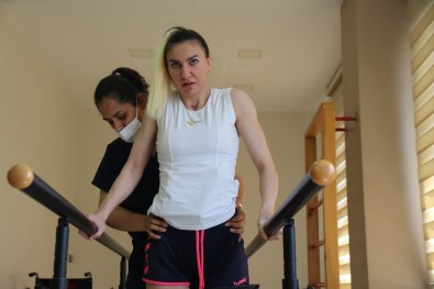 (ÖZEL) Azerbaycan'da Trafik Kazasi Geçirdi, Türkiye'de Sagligina Kavustu