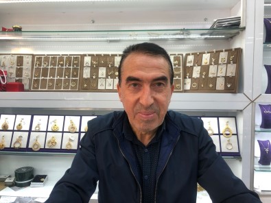 Sarraf Mustafa Zagli Açiklamasi 'Yatirimci Arkadaslarimiz Hiçbir Zaman Panige Yer Vermesinler'