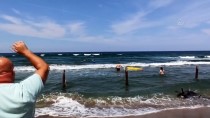 ATATÜRK - Sinop'ta Denizde Bogulma Tehlikesi Geçiren Baba Ve 2 Çocugu Kurtarildi