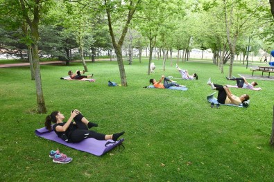 Tepebasi'nda Gün Spor Ile Basliyor