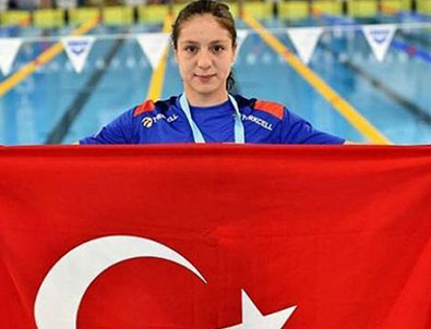 Milli yüzücü Avrupa şampiyonu!