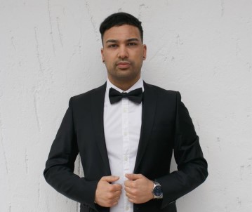 Türk Asilli Sanatçi Pandemide Bos Durmadi