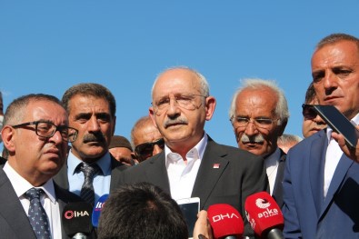 CHP Genel Baskani Kiliçdaroglu Van'daki Sel Bölgesinde