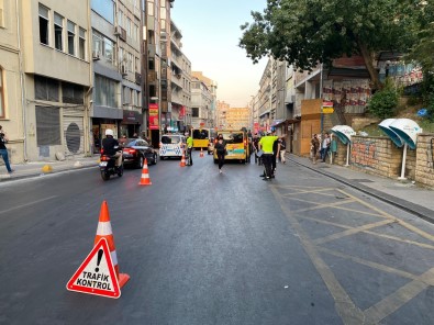 Yeditepe Huzur Uygulamasinda Araçlar Didik Didik Arandi