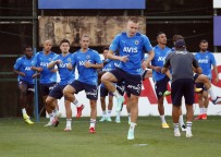 Fenerbahçe'de Valencia Antrenmanda Yer Almadi