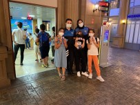 Ilkokullu Çocuklar, Birbirinden Farkli Meslekleri Deneyimleme Firsati Buldu