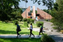 Atatürk Üniversitesi Yeni Ögrencilerini Bekliyor