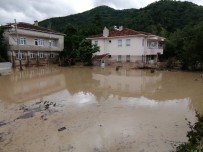 Baba, Sele Kapilinca Çocuklarina 'Kelime-I Sehadet' Getirin Diye Seslendi
