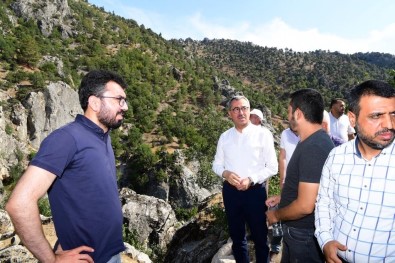 Baskan Güngör'den Düsen Uçaga Iliskin Açiklama