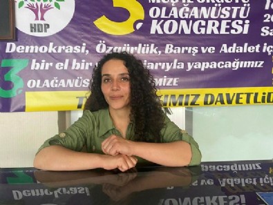 HDP Muş İl Eş Başkanı Belma Nergiz, bölücü terör örgütü PKK'ya üye olduğu için tutuklandıHDP Muş İl Eş Başkanı Belma Nergiz, bölücü terör örgütü PKK'ya üye olduğu için tutuklandı