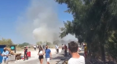 Manavgat'ta Sazlik Yangini Panik Olusturdu