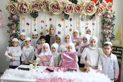 Silopi'de 40 Ögrenci Kur'an-I Kerim'e Geçis Yapti
