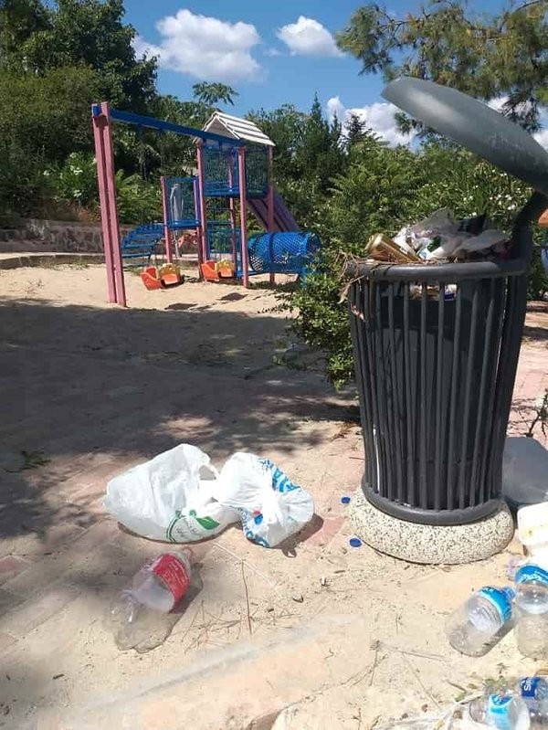 İSKİ Adalar’ın suyun kesti, toplanmayan çöpler Adalıları çıldırttı