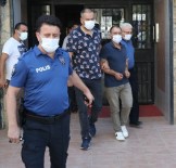 Esini Öldürüp Polisi Aradi