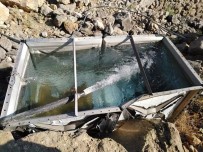 Hayvanlarla Ayni Yerden Su Içen Aile Yardim Bekliyor