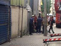 Küçükçekmece'de 5 Katli Binada Yangin Panigi