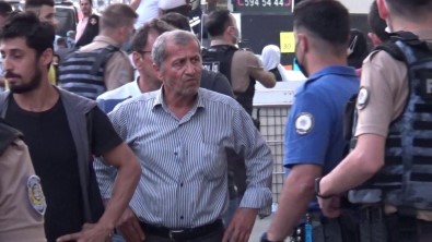 Sevgilisiyle Kaçan Kiz Ailesini Görünce Ortalik Karisti...Linç Etmeye Kalktilar