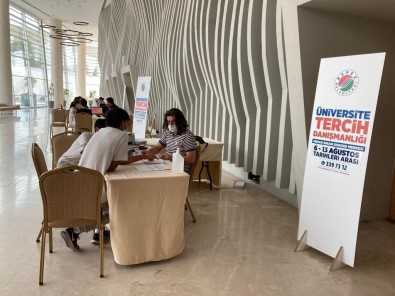 Üniversite Tercih Danismanligindan 500 Genç Yararlandi