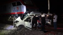 Usak'ta Tren Kazasi Açiklamasi 2 Ölü