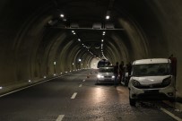 Kahramanmaras'ta Tünelde Iki Araç Çarpisti Açiklamasi 2 Yarali