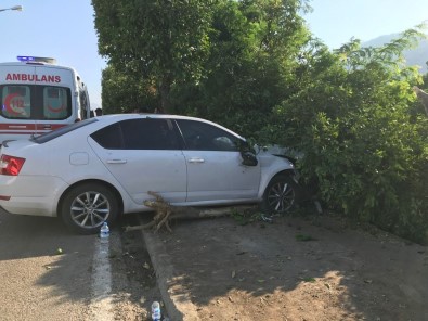 Kozan'da Trafik Kazasi Açiklamasi 1 Yarali