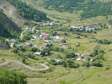 Posof'ta Bir Köy Karantinaya Alindi