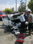 Van'da Trafik Kazasi Açiklamasi 2 Yarali
