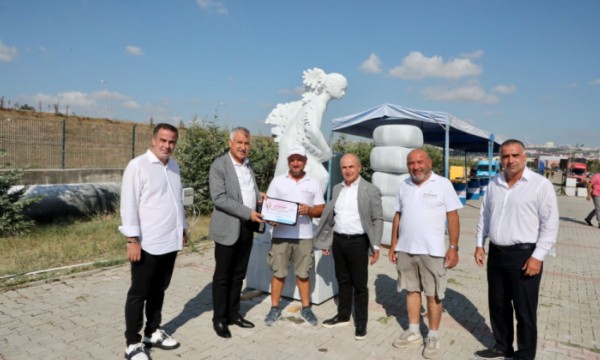 CHP'li Büyükçekmece Belediyesi'nden heykel sempozyumu