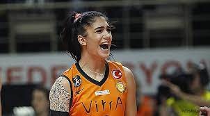 Yasemin Güveli Kimdir? Yasemin Güveli Kaç Yaşında Evli mi