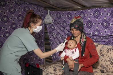 2 Bin Rakimdaki Konargöçer Yörüklere Kuaför Hizmeti Bile Götürdüler