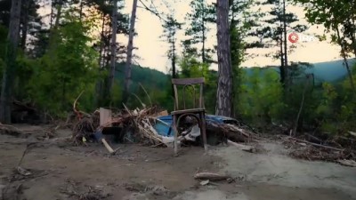 Bakan Dönmez'den Sel Felaketinden Sonra Elektrik Dagitim Hatlarinda Çalisan Personele Tesekkür