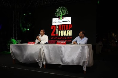 Burhaniye 2. Kitap Fuari Devam Ediyor