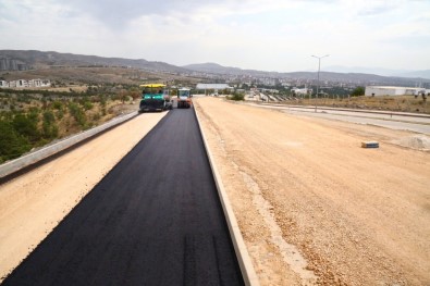 Elazig'da Kazalarin Yasandigi Bulvarlarda Hizli Ve Güvenli Ulasim Düzenlenmesi