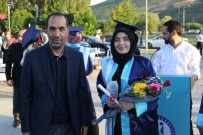 Ilahiyat Fakültesi Mezunlari, Ögrenciler Tarafindan Düzenlenen Tören Ile Ugurlandi