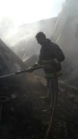 Muradiye'de Samanlik Yangini