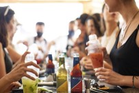 Organik Içecek Serisi, Bozcaada Caz Festivali'nde Sanatseverle Bulustu