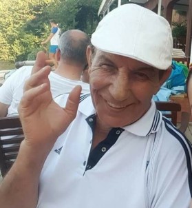 Otomobilin Çarptigi Bisiklet Sürücüsü Hayatini Kaybetti