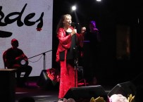 Suzan Kardes'ten Müzik Ziyafeti