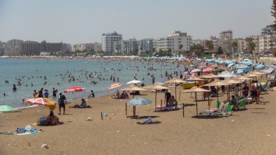 Termometreler 40'I Gösterdi, Sahiller Doldu Tasti