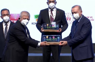 Cumhurbaskani Erdogan'dan Amasya Belediyesi'ne Ödül