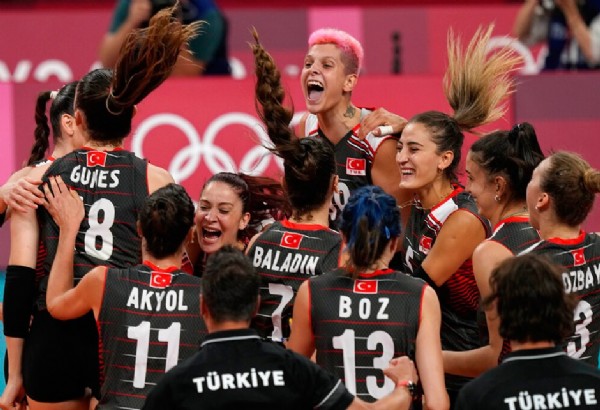 2021 CEV Avrupa Voleybol Şampiyonası puan durumu nasıl? 2021 CEV Avrupa Voleybol Şampiyonası son 16 eşleşmesi! CEV Avrupa Şampiyonası Maç Takvimi