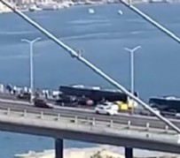 METROBÜS - İstanbullunun ulaşım çilesi bitmiyor! Bu sefer konum 15 Temmuz Şehitler Köprüsü...