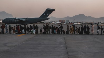 Taliban duyurdu: Kabil Havalimanı'nın kontrolünü ele almaya hazırız!