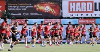 Galatasaray, St. Johnstone Maçinin Taktigini Çalisti