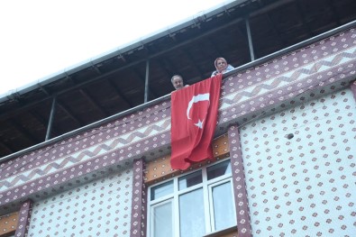 30 Agustos Zafer Bayrami Gaziosmanpasa'da Coskuyla Kutlandi