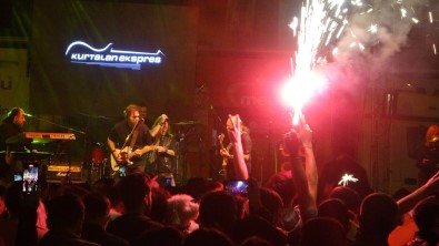 Baris Manço'nun Kurdugu Rock Grubu 'Kurtalan Ekspres' Kayserilileri Costurdu